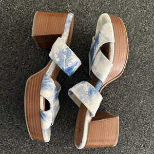 Aquatalia - Summer Suede Tie Dye Strappy Platform Block Heel Sandal